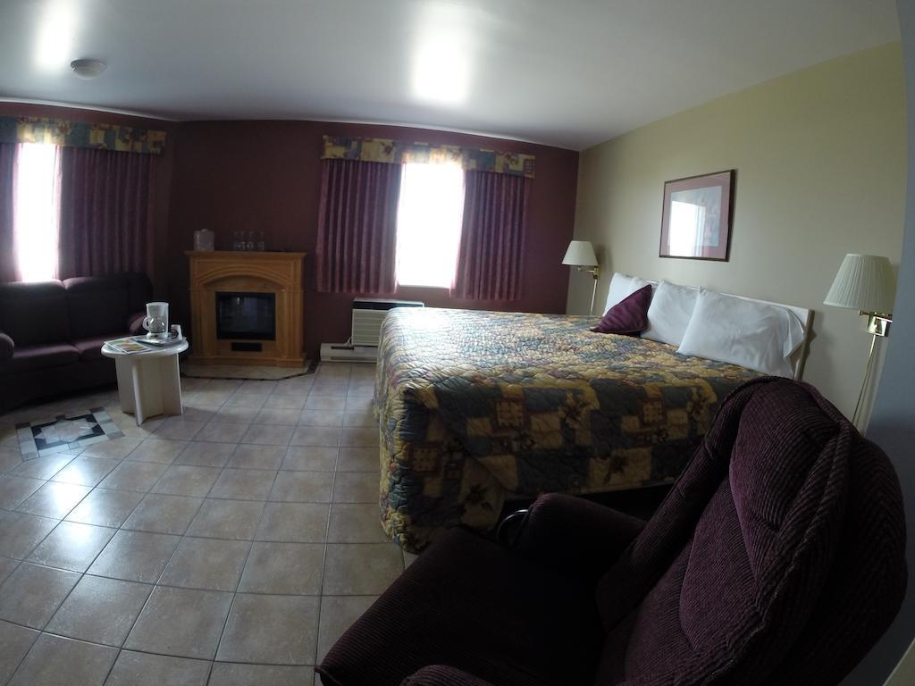 Motel Le Pocatois La Pocatiere Room photo